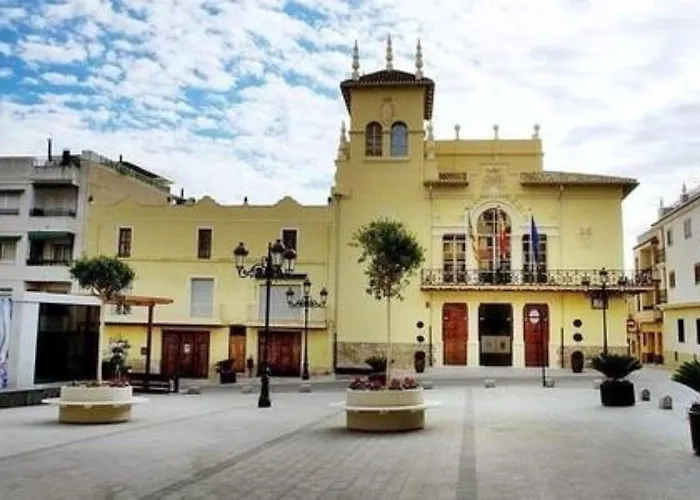Cerca De Valencia * Riba-Roja De Turia